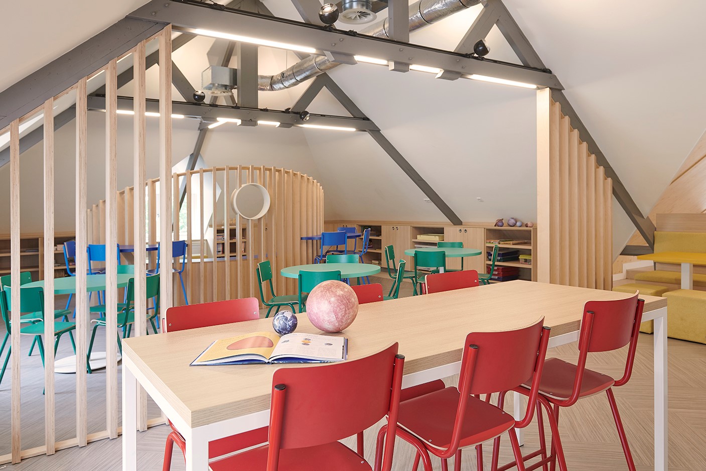 Foto Montessoribasisschool de Elzen Tilburg